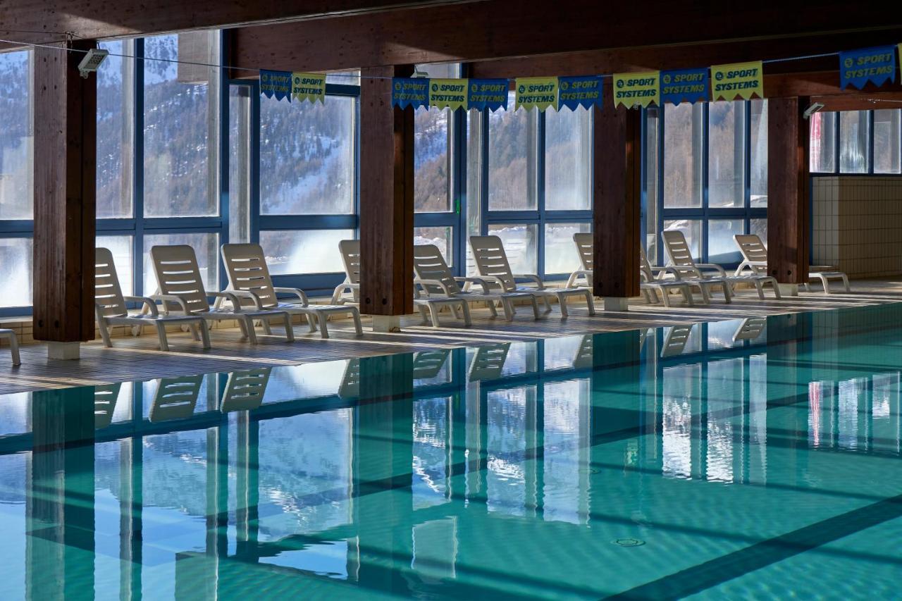 Blu Hotel Senales - Hotel Zirm Maso Corto Kültér fotó